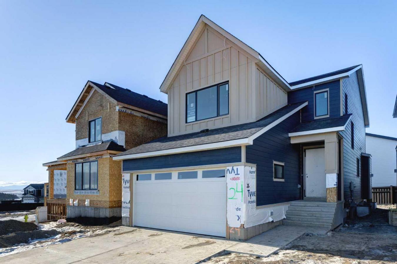 Cochrane, AB, T4C 0X8, Canada, 4 Bedrooms Bedrooms, ,3 BathroomsBathrooms,Residential,For Sale,1765105