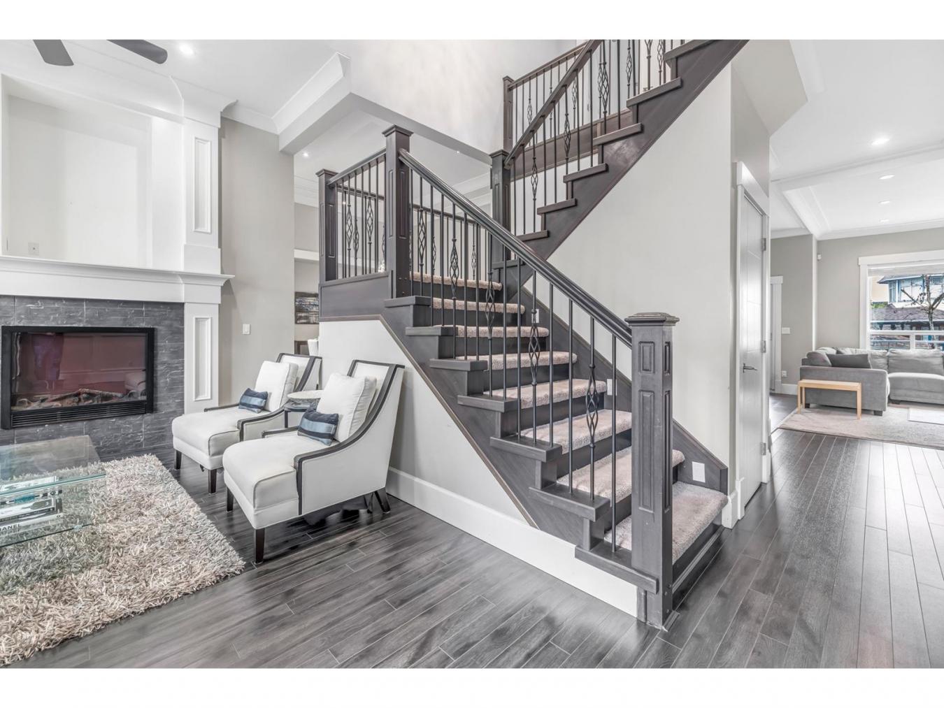 Surrey, BC, V3X0E6, Canada, 8 Bedrooms Bedrooms, ,Residential,For Sale,1765097