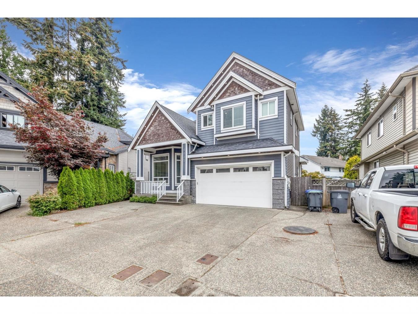 Surrey, BC, V3X0E6, Canada, 8 Bedrooms Bedrooms, ,Residential,For Sale,1765097