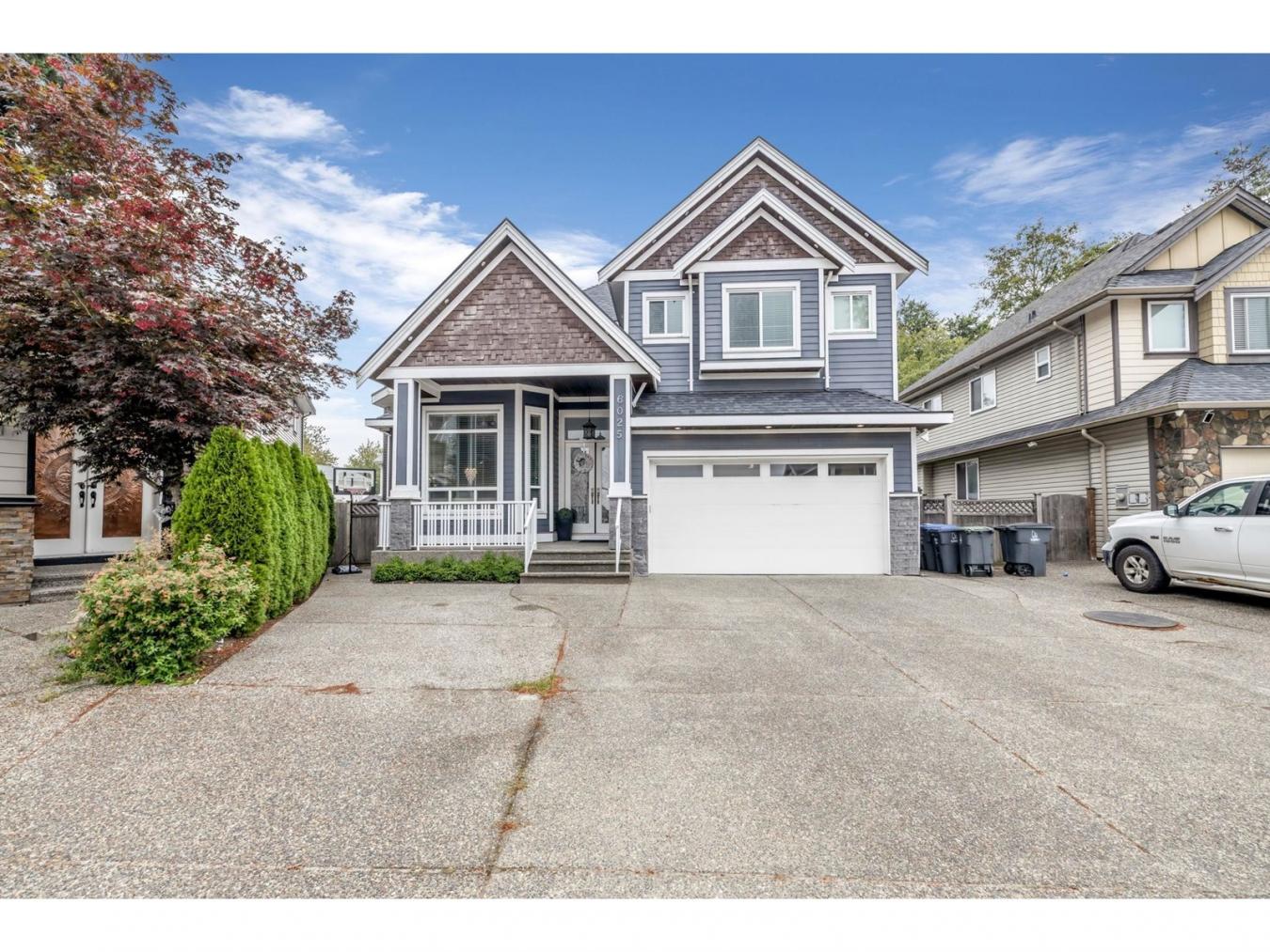 Surrey, BC, V3X0E6, Canada, 8 Bedrooms Bedrooms, ,Residential,For Sale,1765097