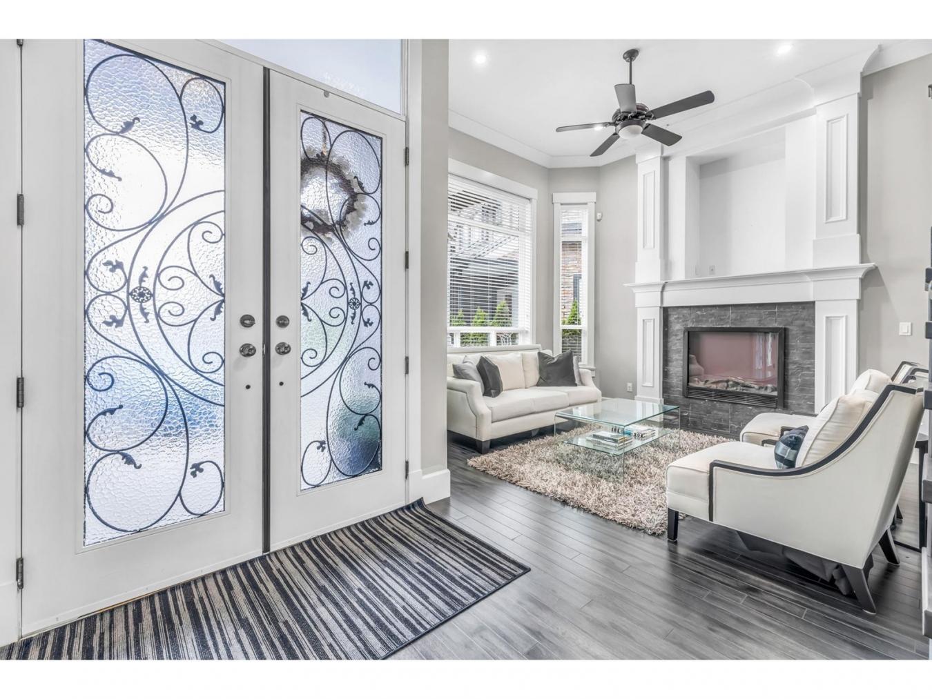 Surrey, BC, V3X0E6, Canada, 8 Bedrooms Bedrooms, ,Residential,For Sale,1765097