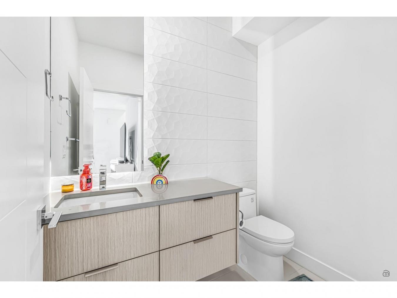 Langley, BC, V3A0M2, Canada, 4 Bedrooms Bedrooms, ,4 BathroomsBathrooms,Residential,For Sale,1768905