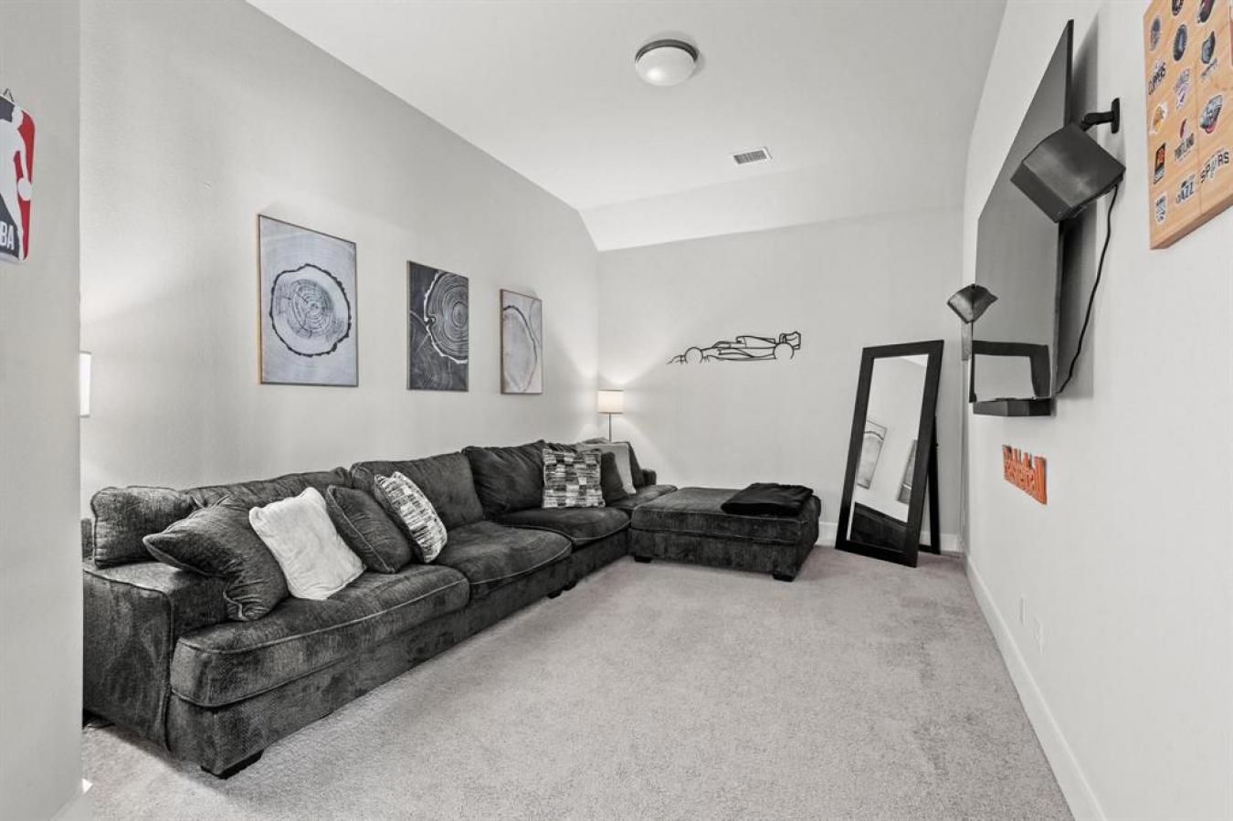 Denison, Texas, 75020, United States, 4 Bedrooms Bedrooms, ,3 BathroomsBathrooms,Residential,For Sale,1768904