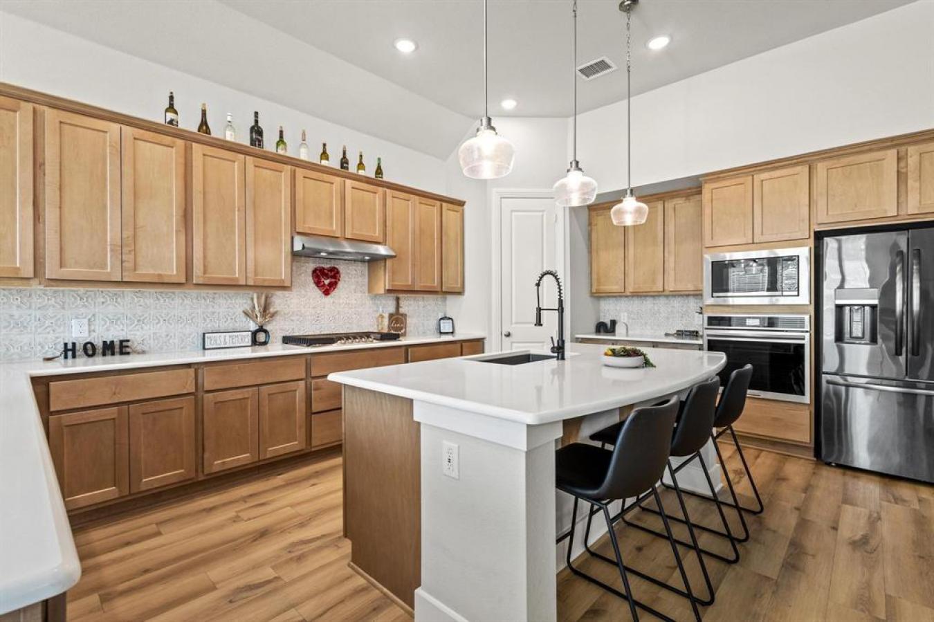 Denison, Texas, 75020, United States, 4 Bedrooms Bedrooms, ,3 BathroomsBathrooms,Residential,For Sale,1768904