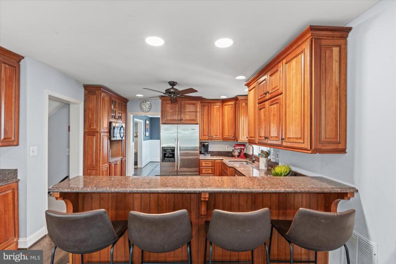 Arlington, Virginia, 22205, United States, 4 Bedrooms Bedrooms, ,3 BathroomsBathrooms,Residential,For Sale,1768900