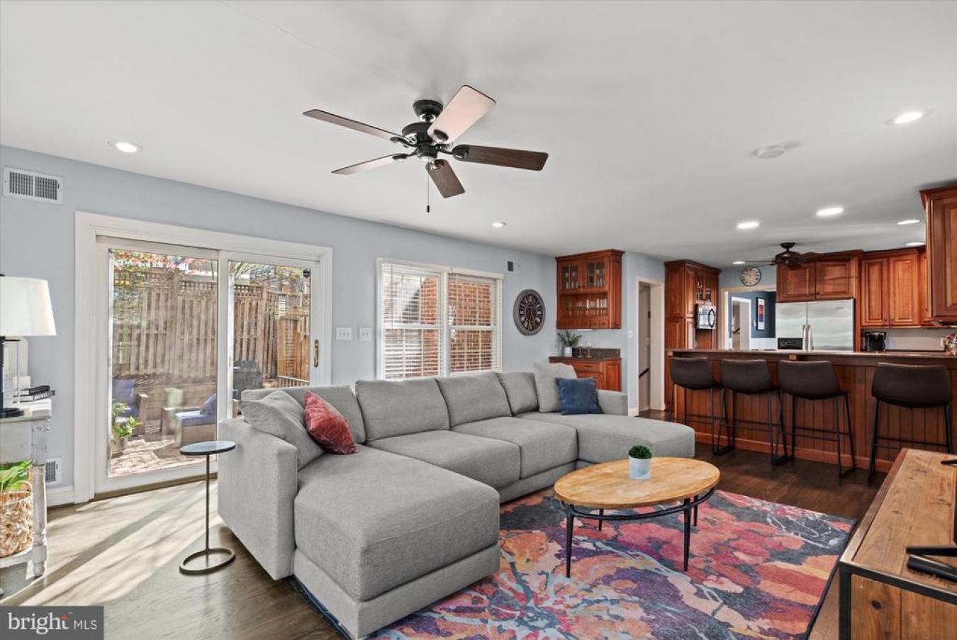 Arlington, Virginia, 22205, United States, 4 Bedrooms Bedrooms, ,3 BathroomsBathrooms,Residential,For Sale,1768900