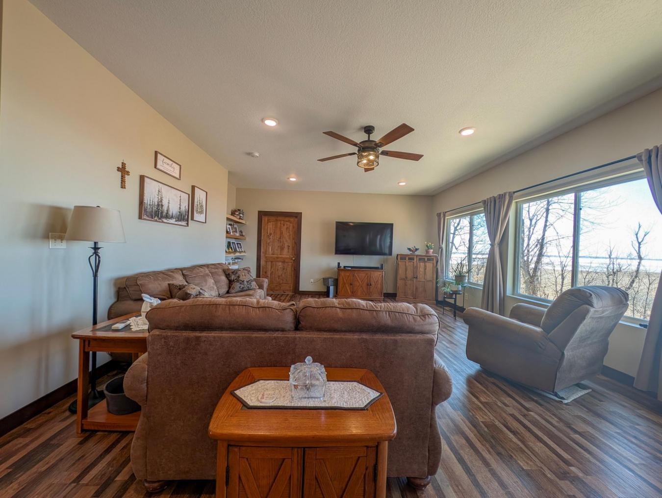 Otto Twp, Minnesota, 56567, United States, 5 Bedrooms Bedrooms, ,2 BathroomsBathrooms,Residential,For Sale,1768886