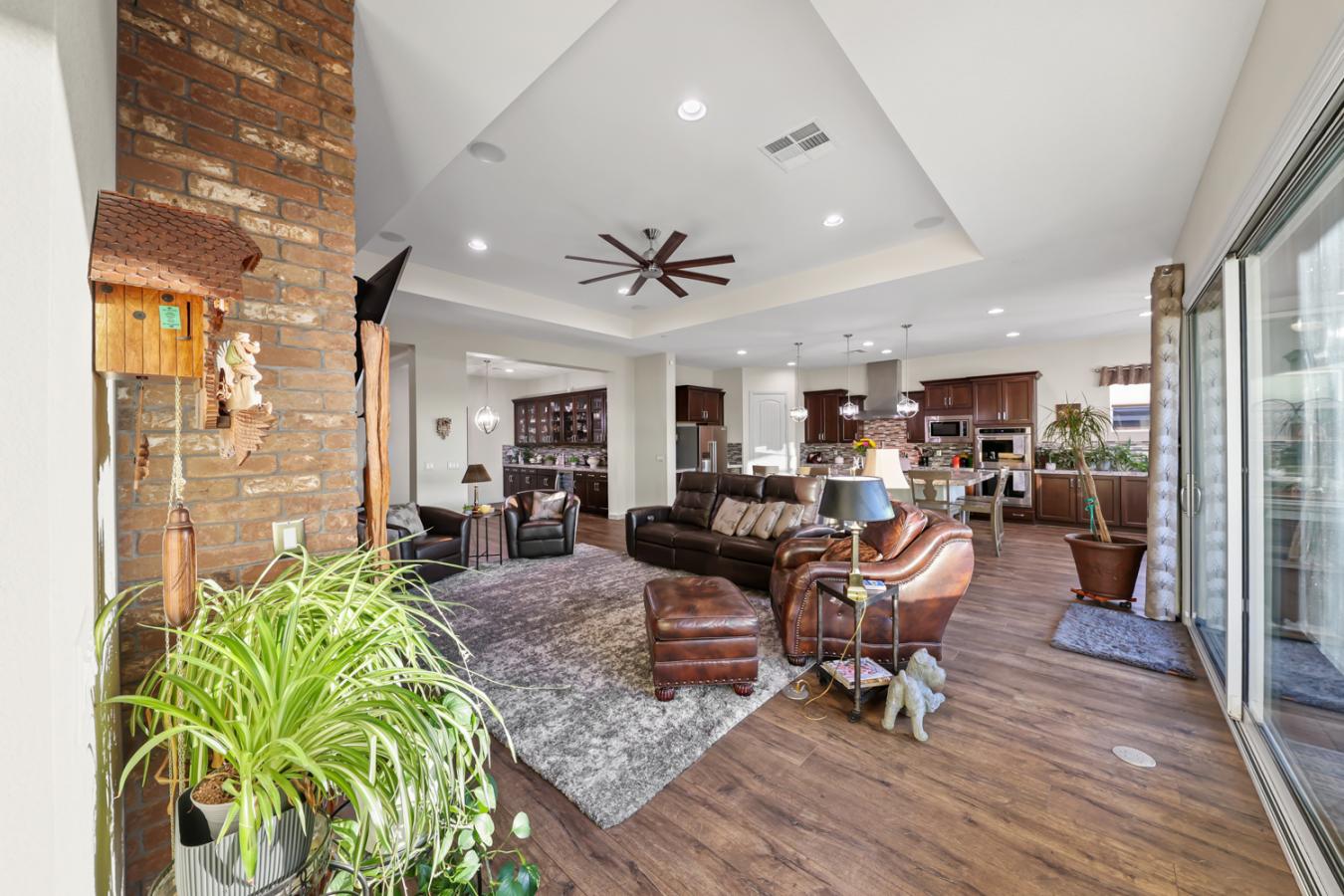 Henderson, Nevada, 89011, United States, 4 Bedrooms Bedrooms, ,3 BathroomsBathrooms,Residential,For Sale,1765092