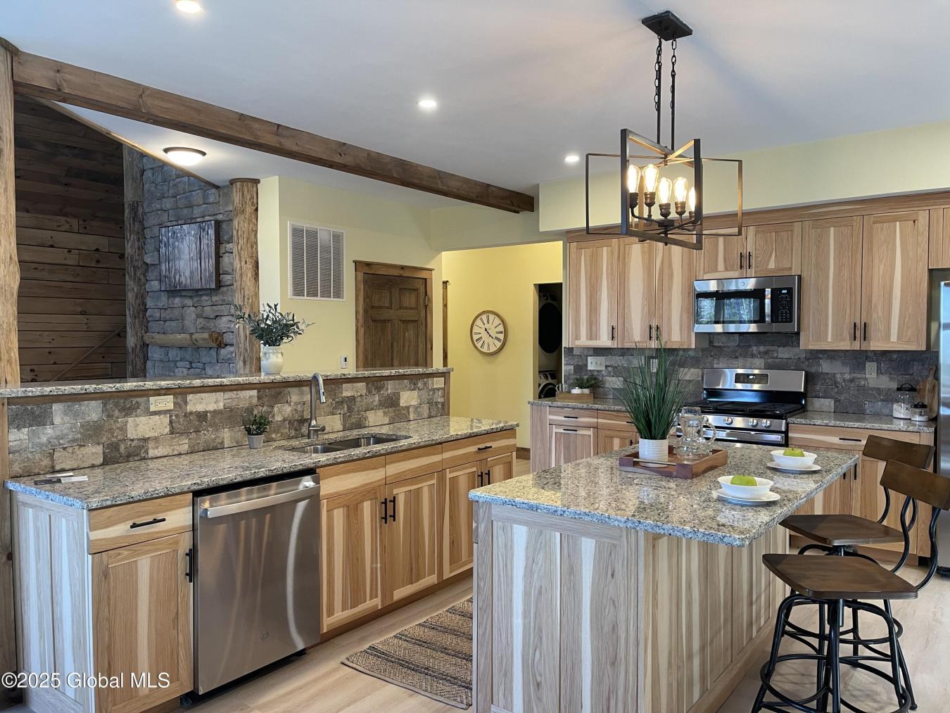 Lake George, New York, 12845, United States, 4 Bedrooms Bedrooms, ,2 BathroomsBathrooms,Residential,For Sale,1768882