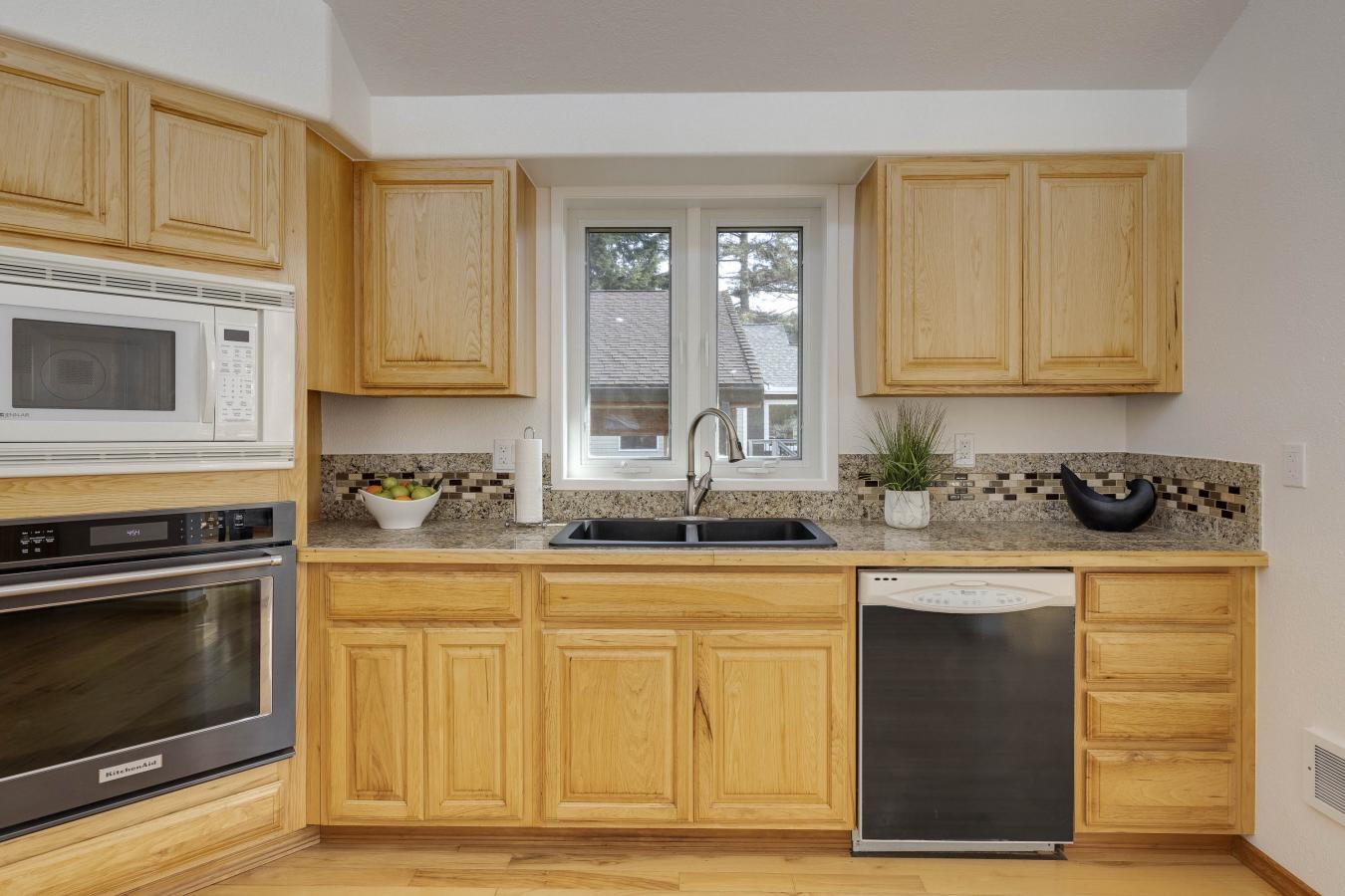 Rockaway Beach, Oregon, 97136, United States, 3 Bedrooms Bedrooms, ,2 BathroomsBathrooms,Residential,For Sale,1768880