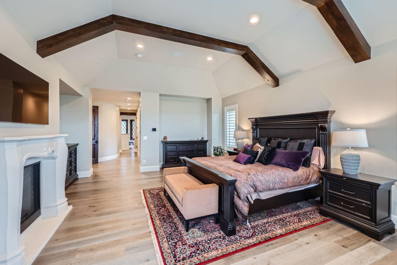 Castle Pines, Colorado, 80108, United States, 5 Bedrooms Bedrooms, ,7 BathroomsBathrooms,Residential,For Sale,1765089