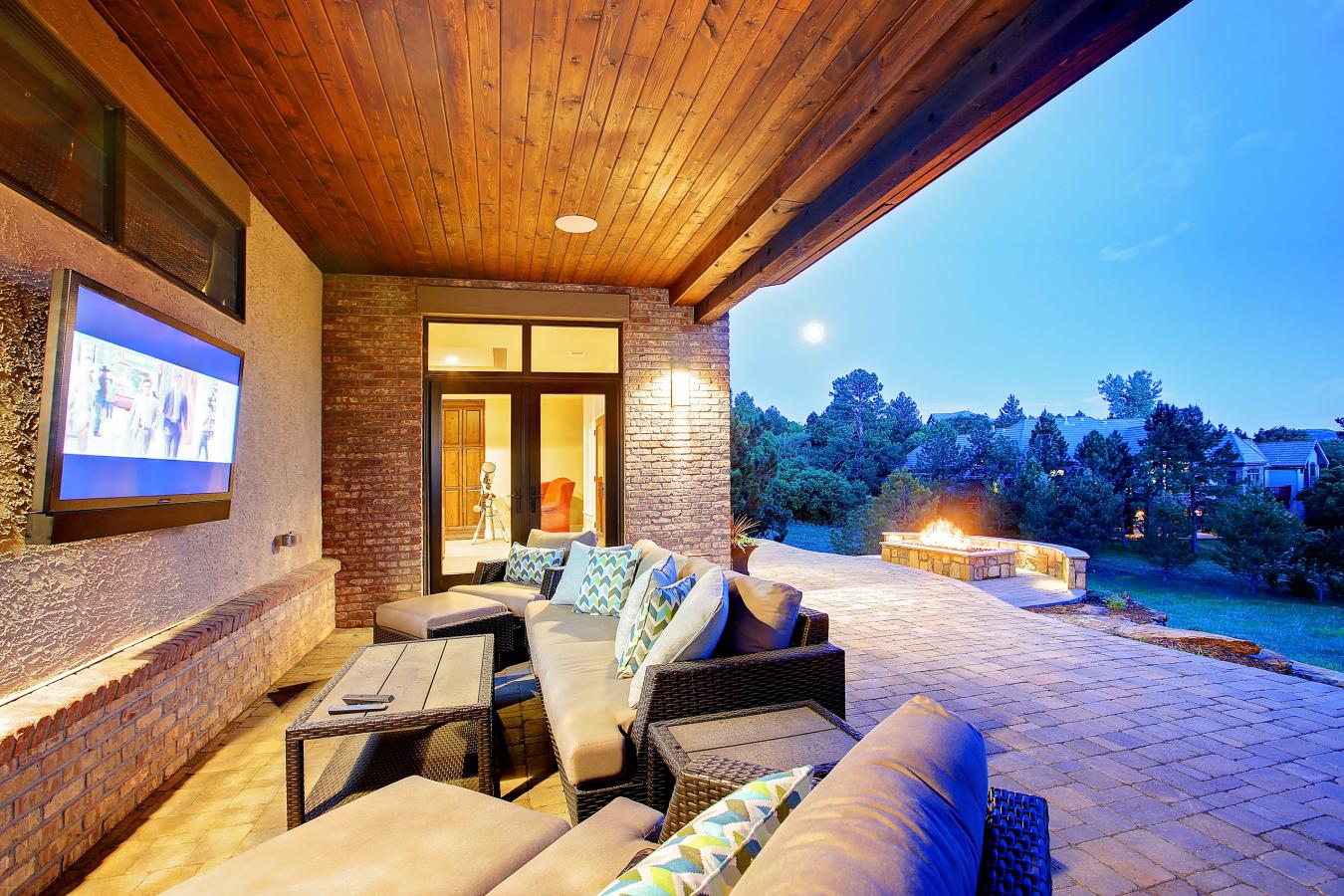 Castle Pines, Colorado, 80108, United States, 5 Bedrooms Bedrooms, ,7 BathroomsBathrooms,Residential,For Sale,1765089