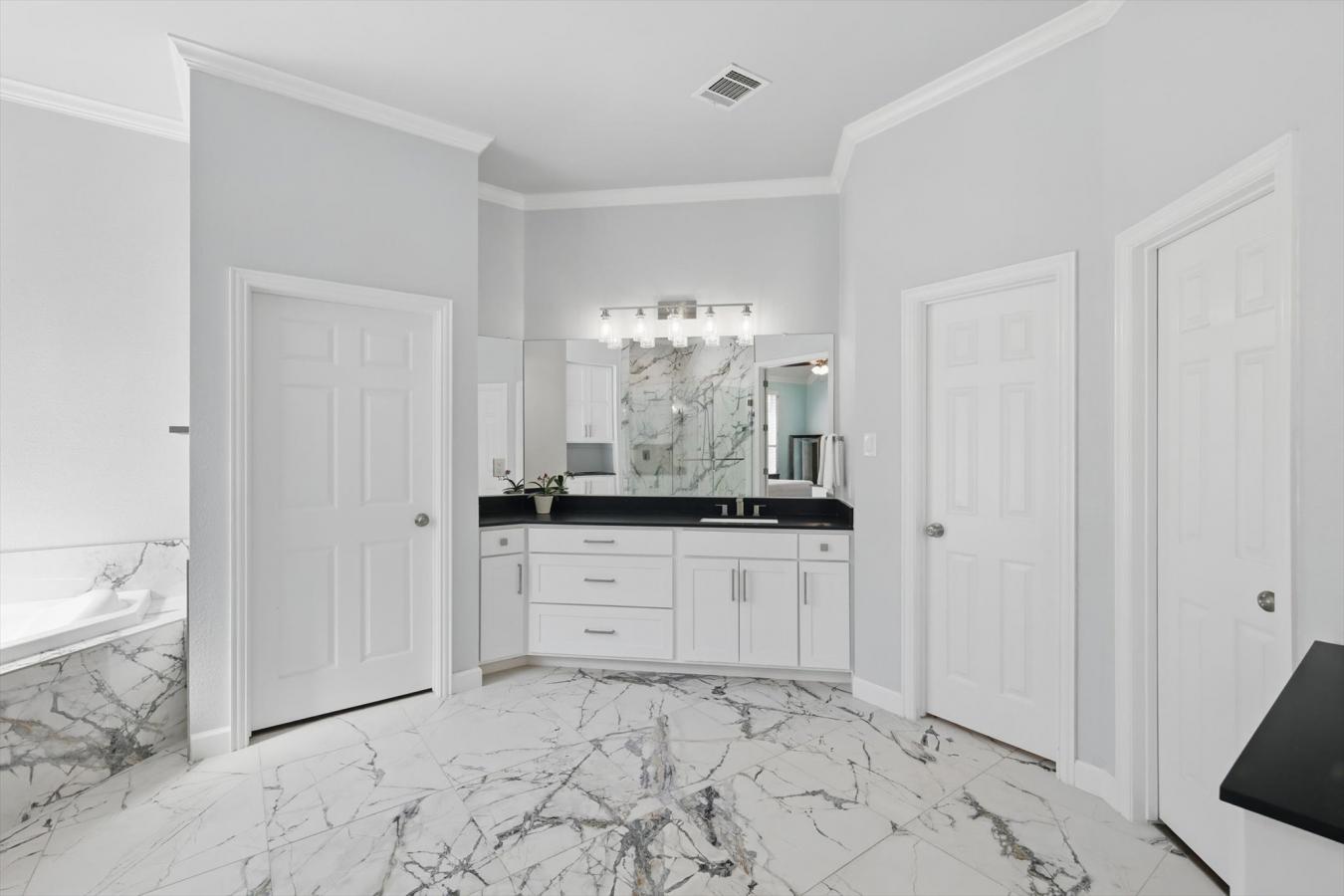 Plano, Texas, 75056, United States, 5 Bedrooms Bedrooms, ,3 BathroomsBathrooms,Residential,For Sale,1769224