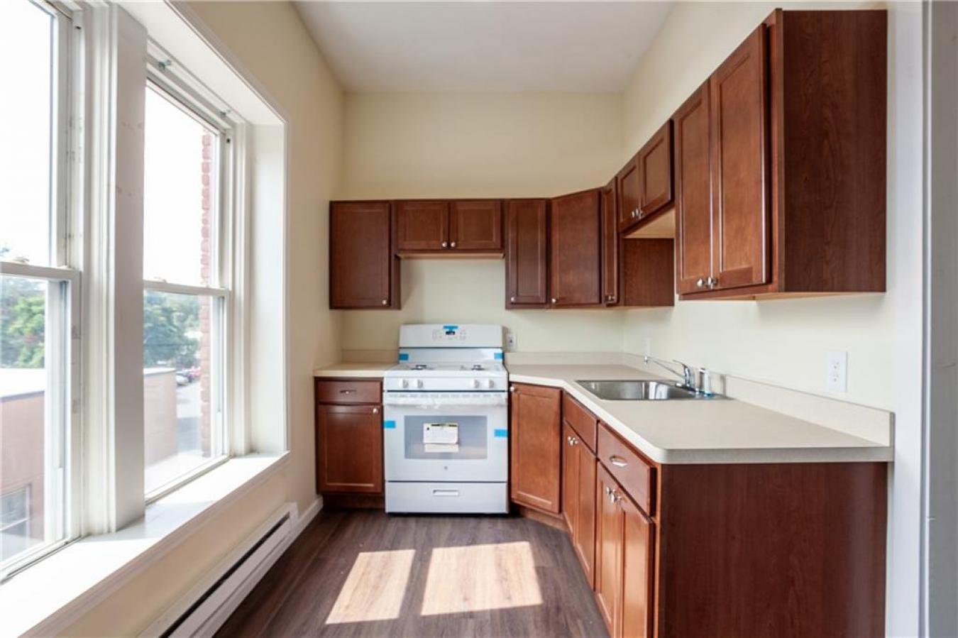 Rochester, New York, 14620, United States, 8 Bedrooms Bedrooms, ,-43 BathroomBathrooms,Residential,For Sale,1769221