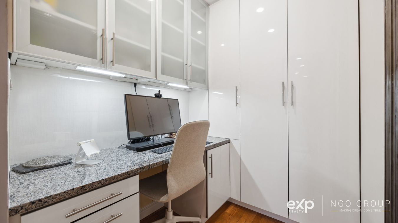 New York, New York, 10019, United States, ,1 BathroomBathrooms,Residential,For Sale,1769220