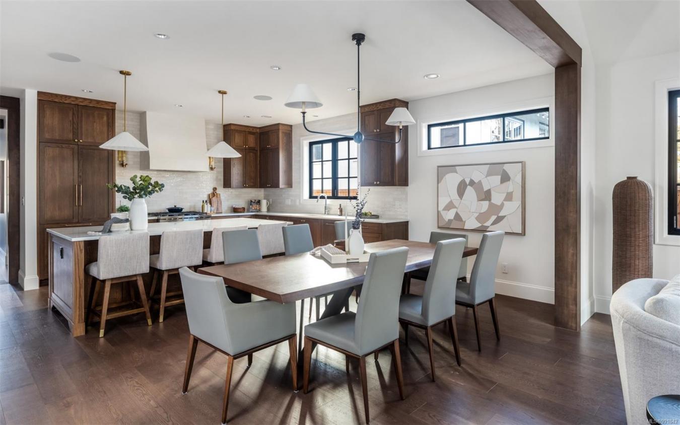 Oak Bay, BC, V8S 2W1, Canada, 3 Bedrooms Bedrooms, ,2 BathroomsBathrooms,Residential,For Sale,1769211