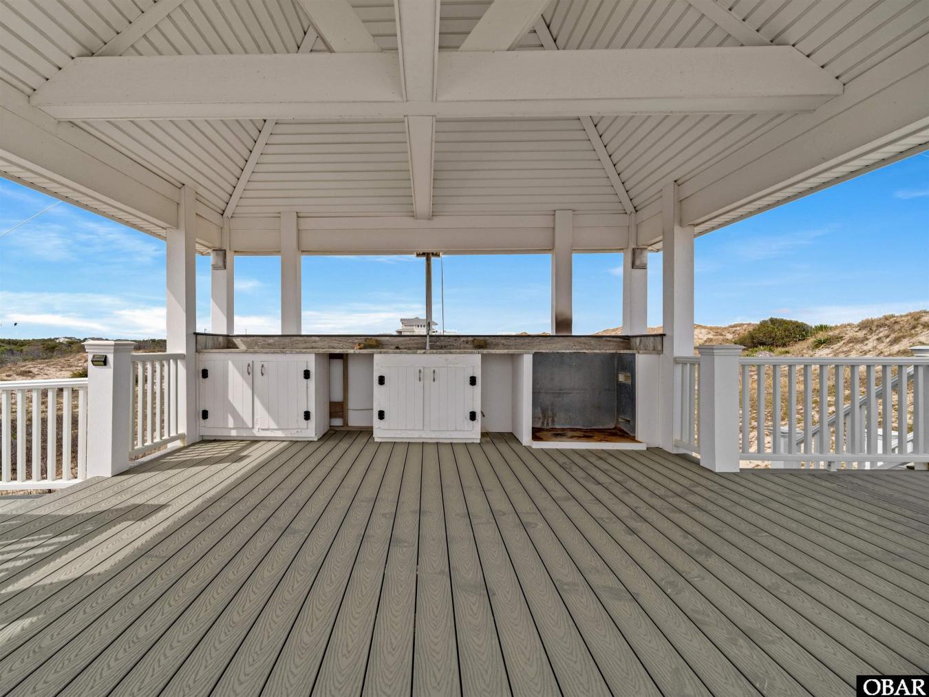 Corolla, North Carolina, 27927, United States, 4 Bedrooms Bedrooms, ,3 BathroomsBathrooms,Residential,For Sale,1769190