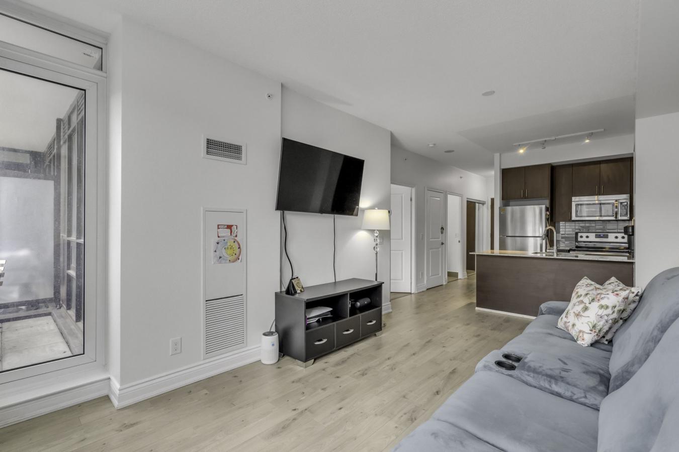 Markham, ON, L6E0T4, Canada, 1 Bedroom Bedrooms, ,1 BathroomBathrooms,Residential,For Sale,1769188