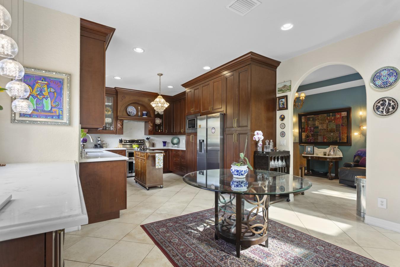 Plantation, Florida, 33325, United States, 5 Bedrooms Bedrooms, ,2 BathroomsBathrooms,Residential,For Sale,1771321