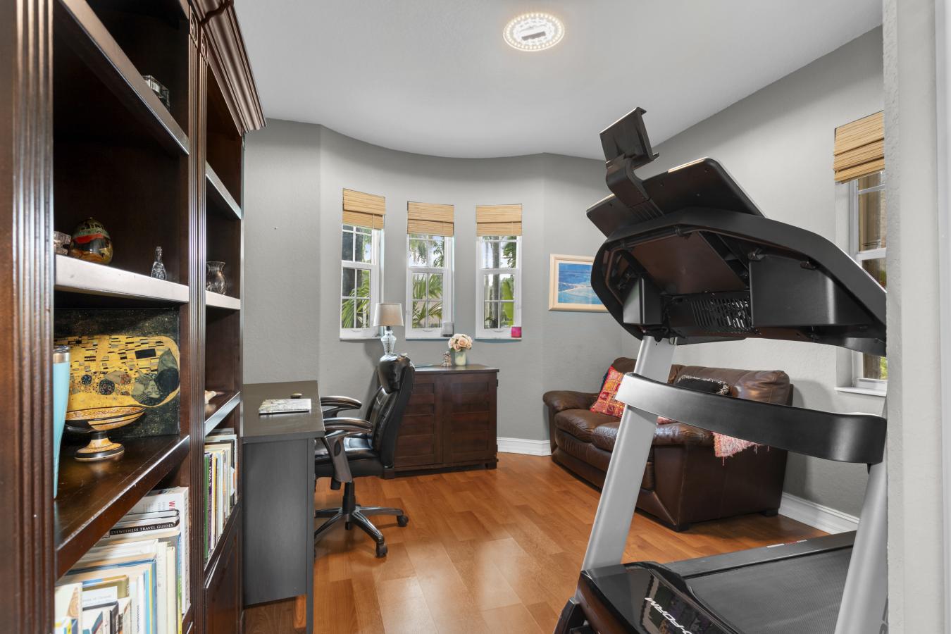 Plantation, Florida, 33325, United States, 5 Bedrooms Bedrooms, ,2 BathroomsBathrooms,Residential,For Sale,1771321