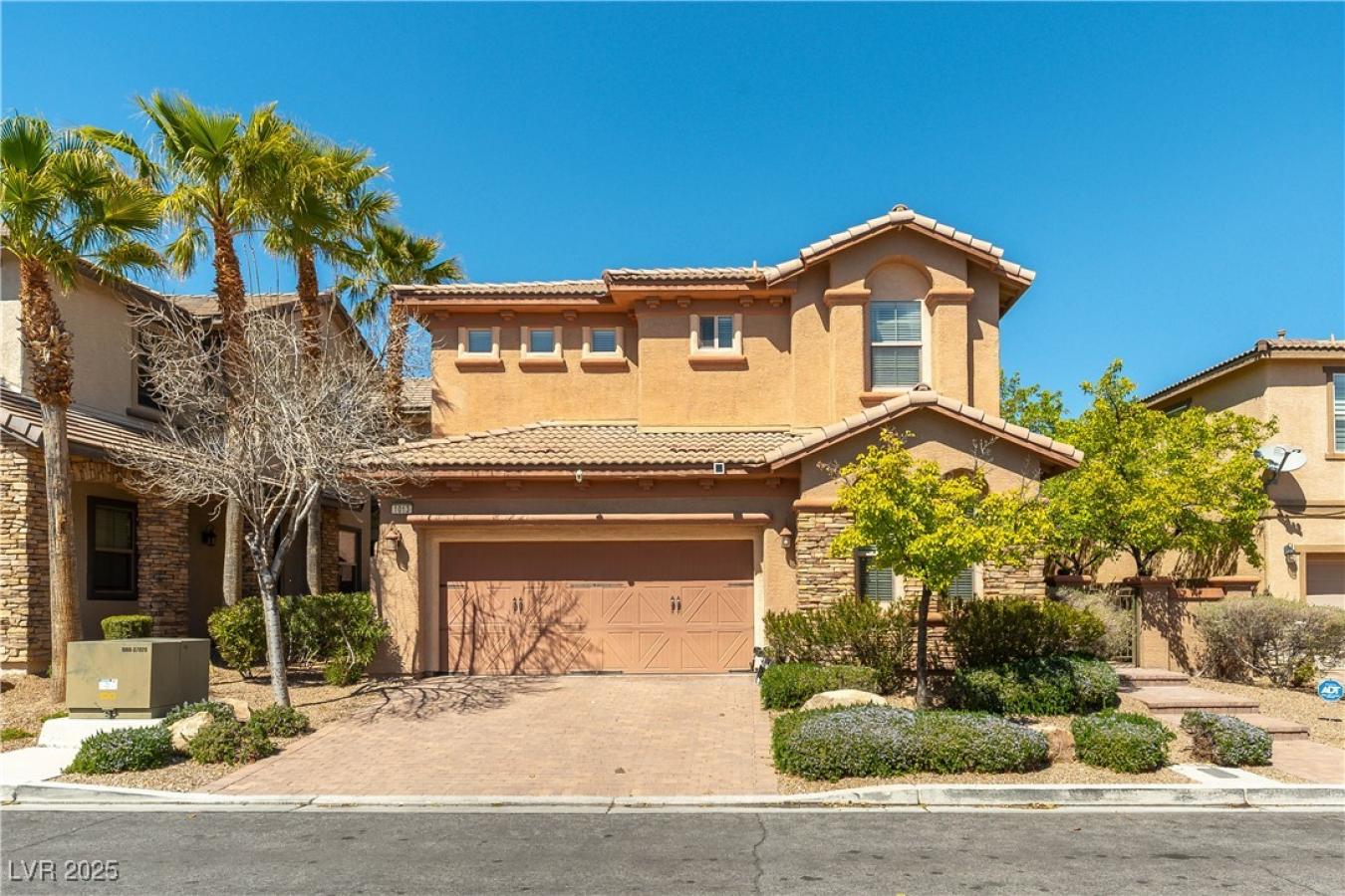 Las Vegas, Nevada, 89138, United States, 4 Bedrooms Bedrooms, ,3 BathroomsBathrooms,Residential,For Sale,1771316