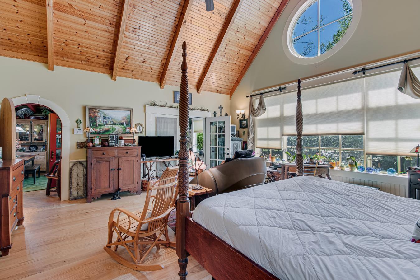 Sautee Nacoochee, Georgia, 30571, United States, 3 Bedrooms Bedrooms, ,3 BathroomsBathrooms,Residential,For Sale,1769187