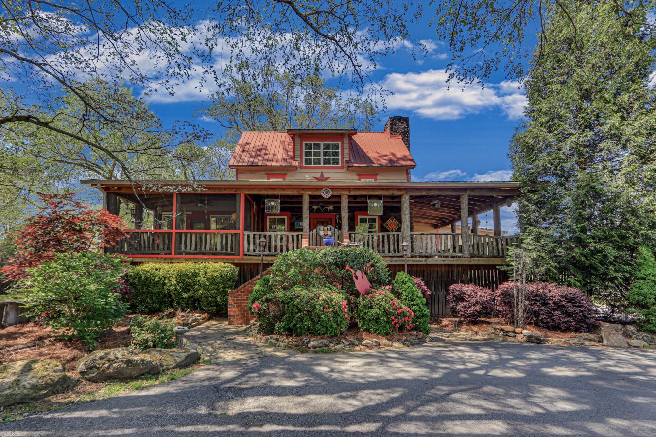 Sautee Nacoochee, Georgia, 30571, United States, 3 Bedrooms Bedrooms, ,3 BathroomsBathrooms,Residential,For Sale,1769187