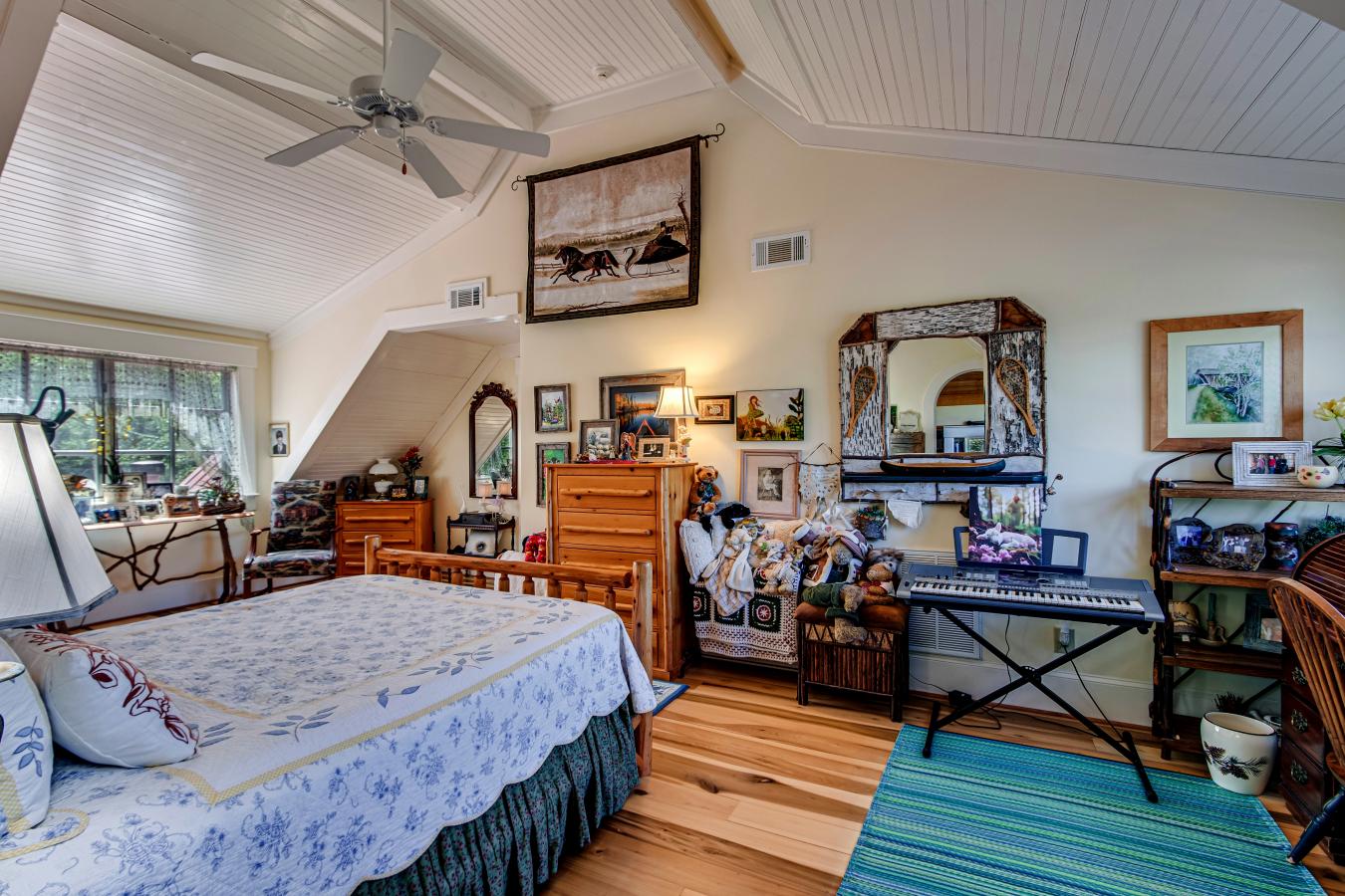 Sautee Nacoochee, Georgia, 30571, United States, 3 Bedrooms Bedrooms, ,3 BathroomsBathrooms,Residential,For Sale,1769187