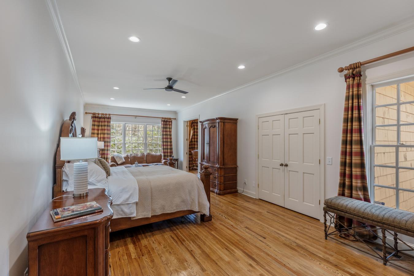 Highlands, North Carolina, 28741, United States, 4 Bedrooms Bedrooms, ,4 BathroomsBathrooms,Residential,For Sale,1773078