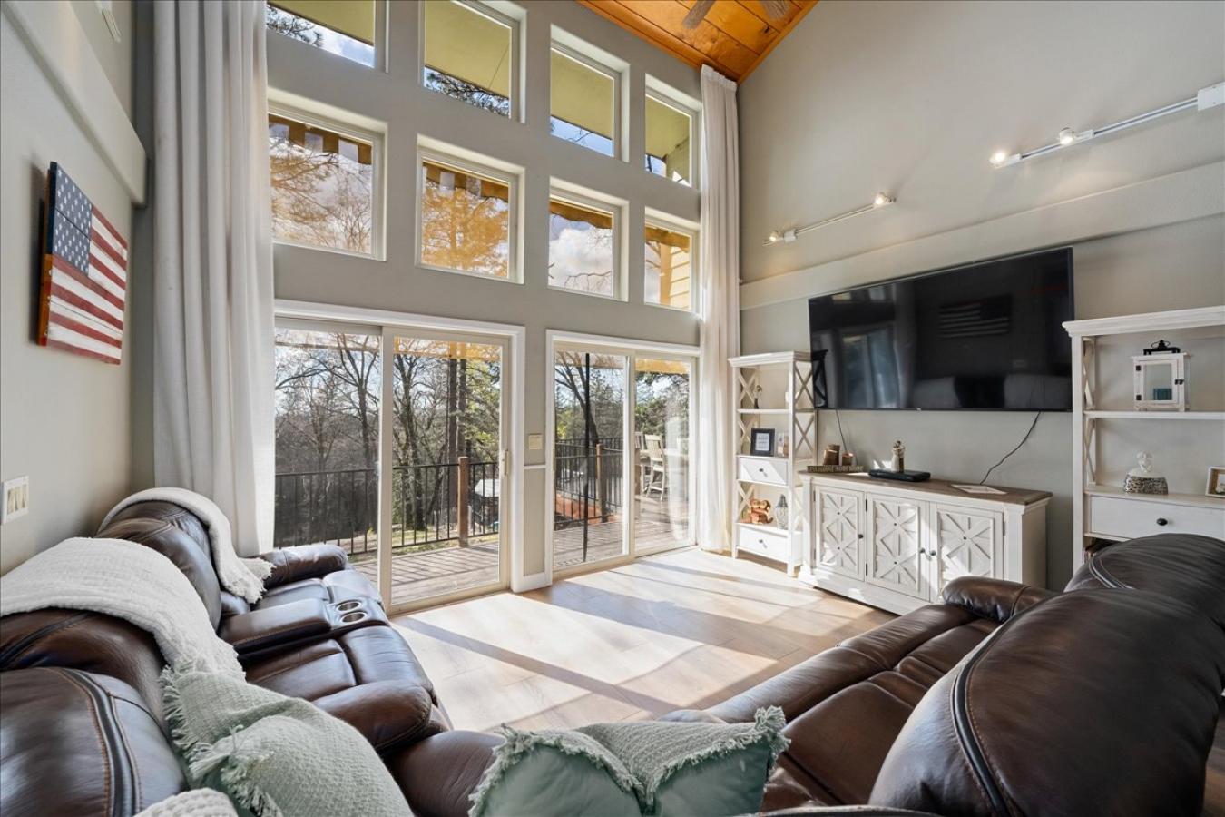 Georgetown, California, 95634, United States, 3 Bedrooms Bedrooms, ,3 BathroomsBathrooms,Residential,For Sale,1772604