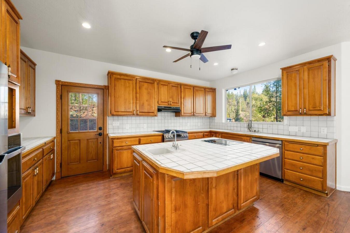 Camino, California, 95709, United States, 3 Bedrooms Bedrooms, ,2 BathroomsBathrooms,Residential,For Sale,1772603