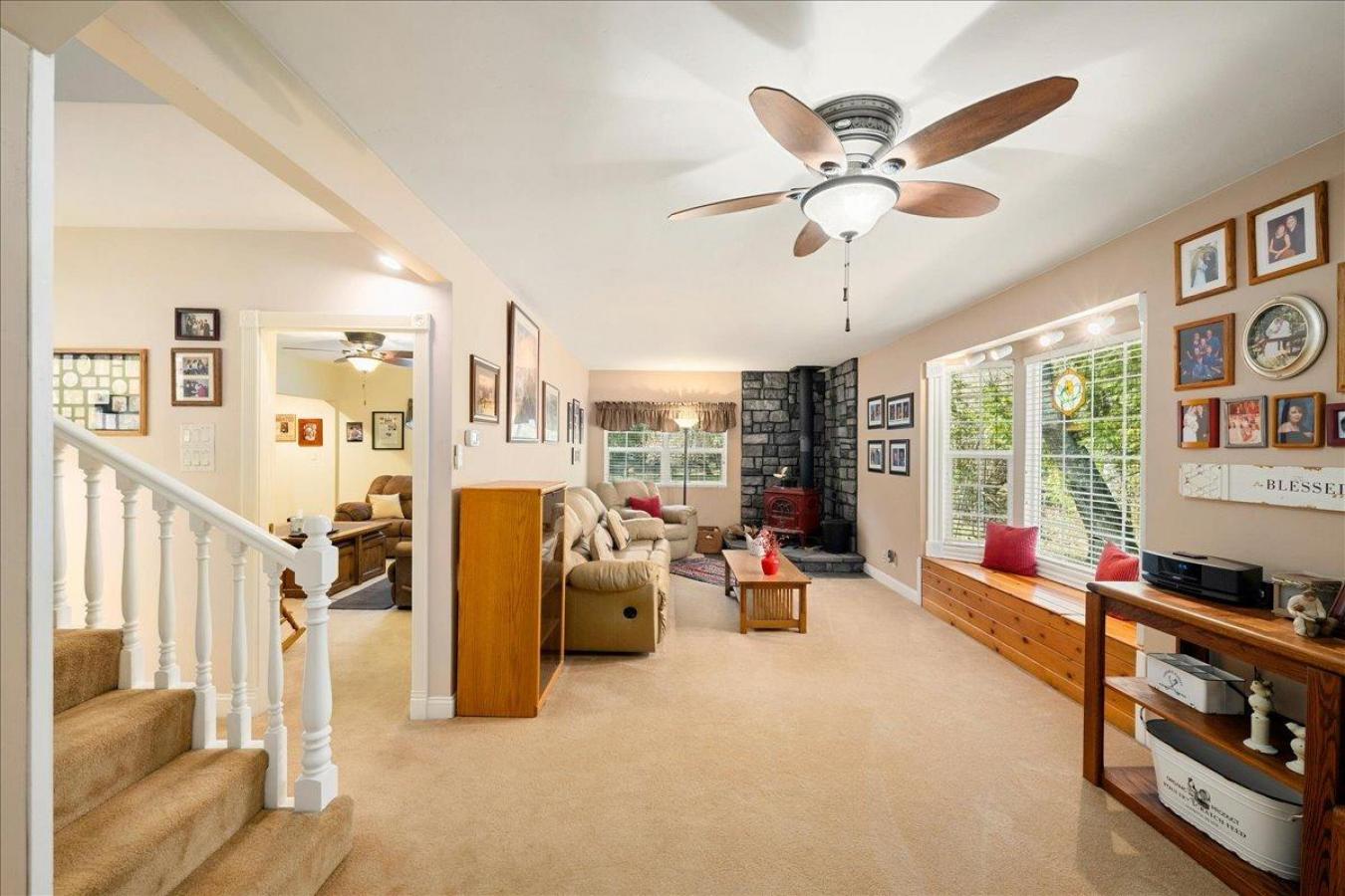 Somerset, California, 95684, United States, 3 Bedrooms Bedrooms, ,2 BathroomsBathrooms,Residential,For Sale,1772602