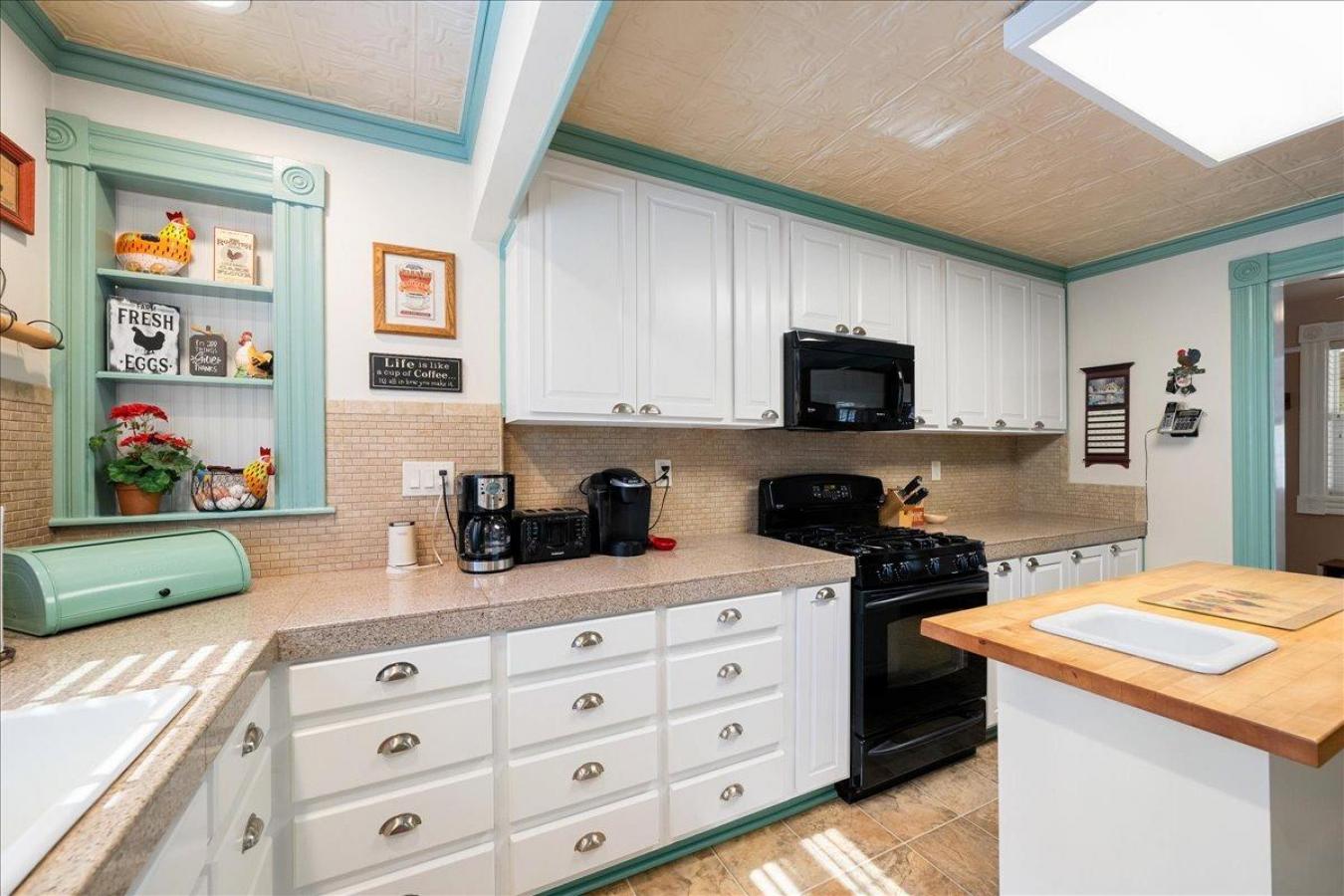 Somerset, California, 95684, United States, 3 Bedrooms Bedrooms, ,2 BathroomsBathrooms,Residential,For Sale,1772602