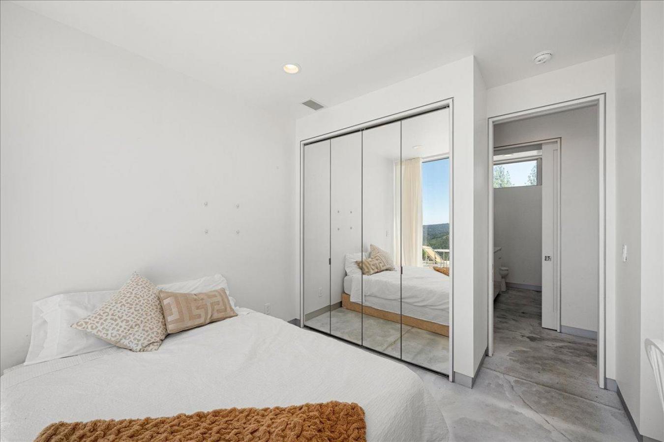 El Dorado, California, 95623, United States, 2 Bedrooms Bedrooms, ,2 BathroomsBathrooms,Residential,For Sale,1772601