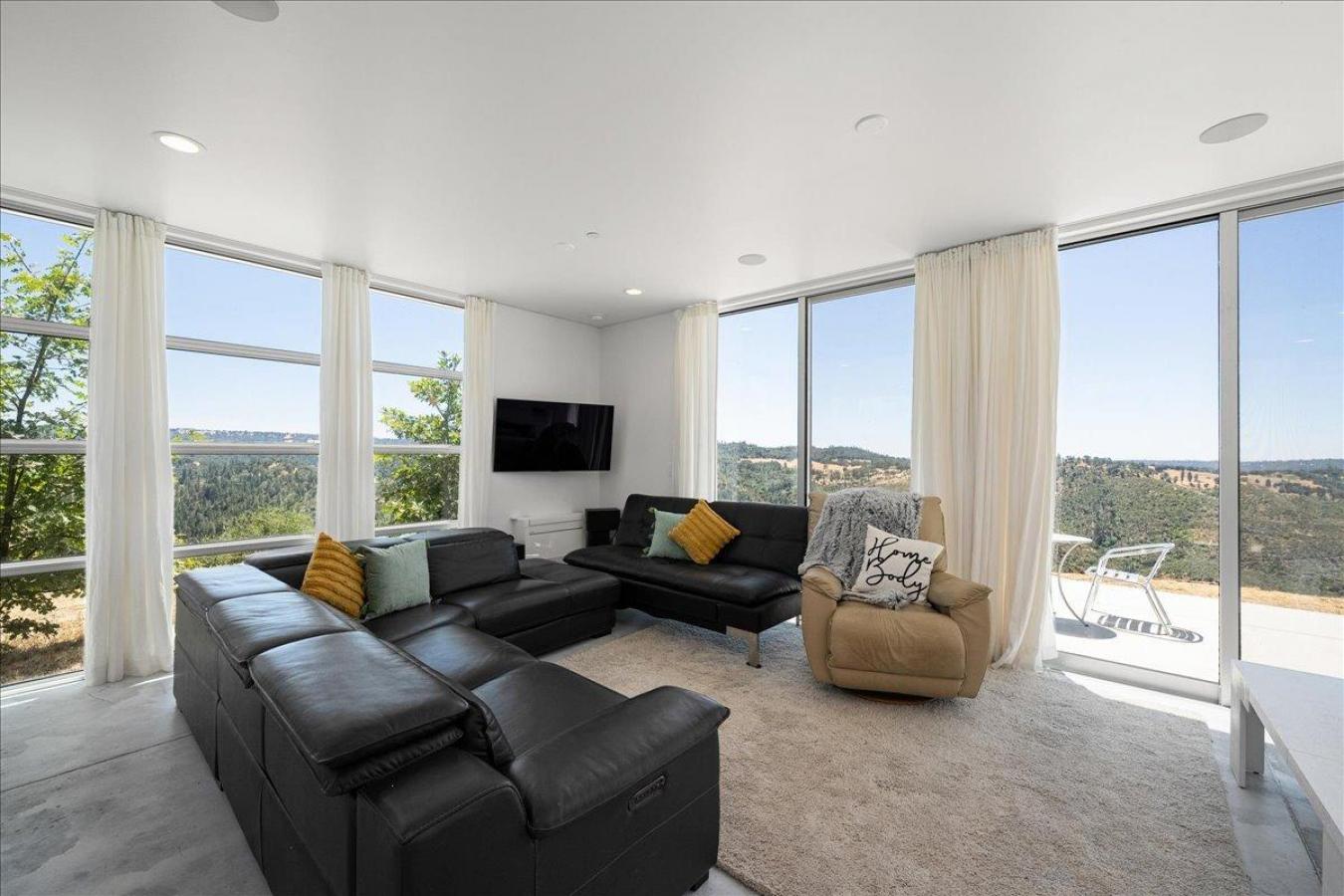 El Dorado, California, 95623, United States, 2 Bedrooms Bedrooms, ,2 BathroomsBathrooms,Residential,For Sale,1772601