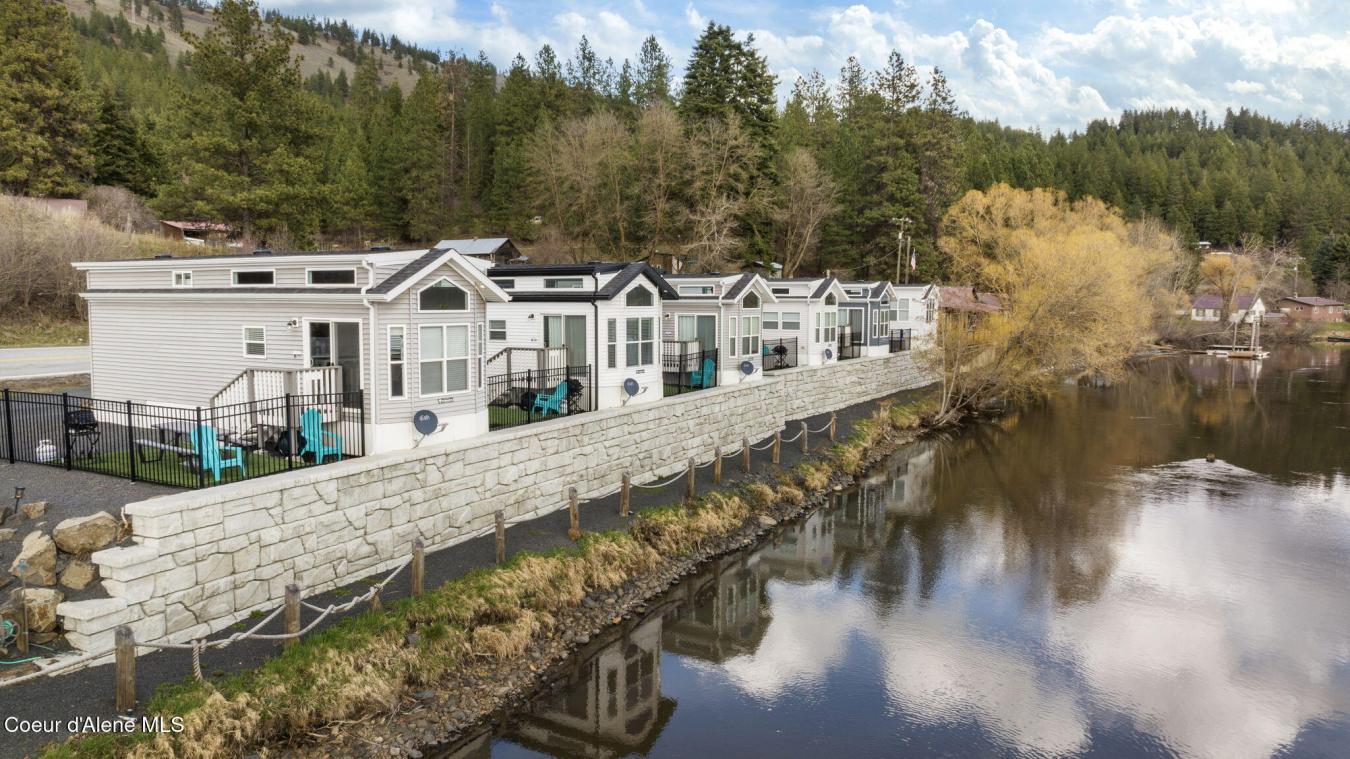 St. Maries, Idaho, 83861, United States, 2 Bedrooms Bedrooms, ,Residential,For Sale,1772597