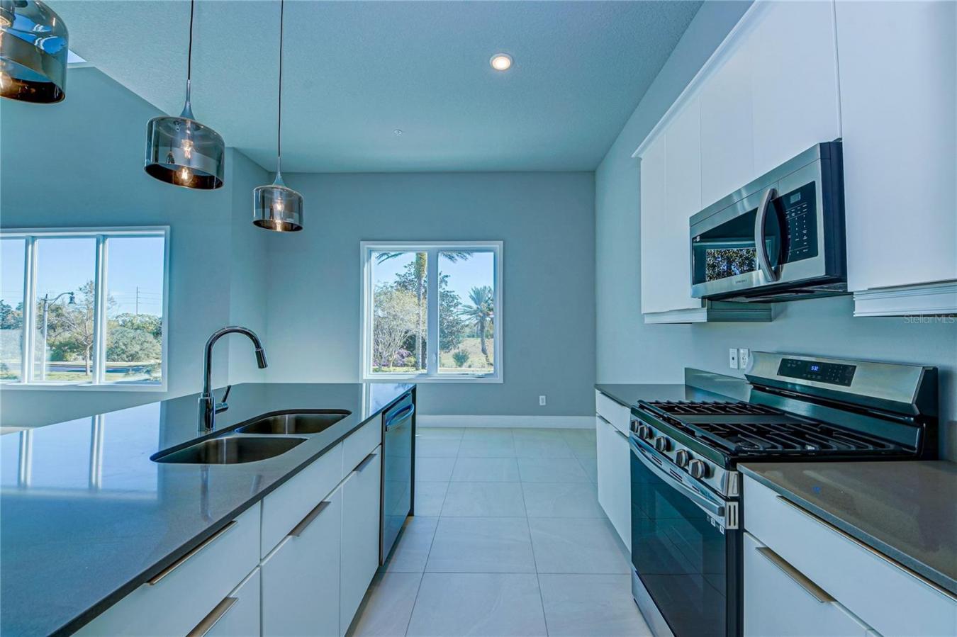 KISSIMMEE, Florida, 34747, United States, 5 Bedrooms Bedrooms, ,4 BathroomsBathrooms,Residential,For Sale,1772595