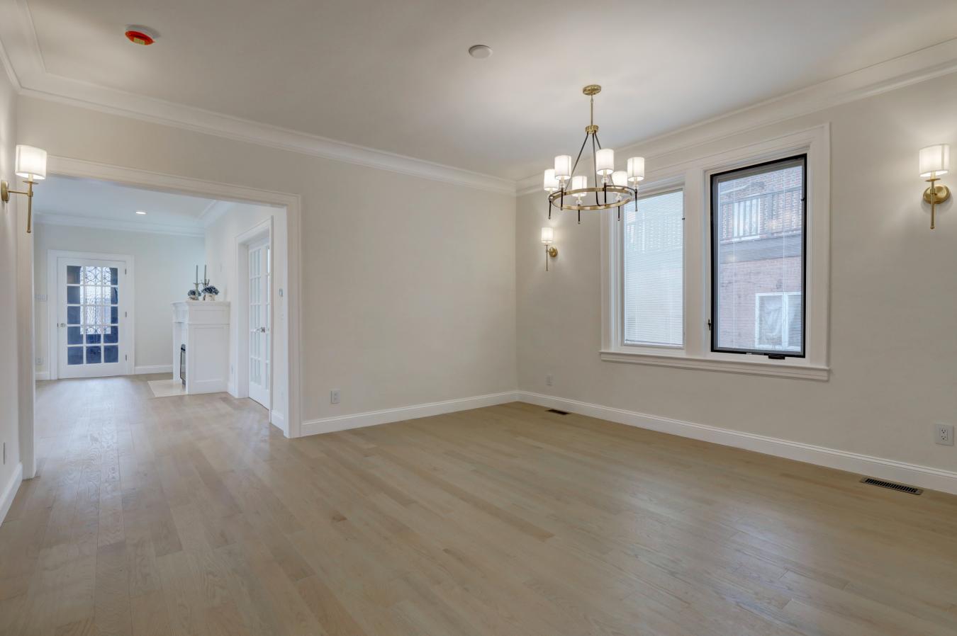 Fort Lee, New Jersey, 07024, United States, 5 Bedrooms Bedrooms, ,2 BathroomsBathrooms,Residential,For Sale,1772593