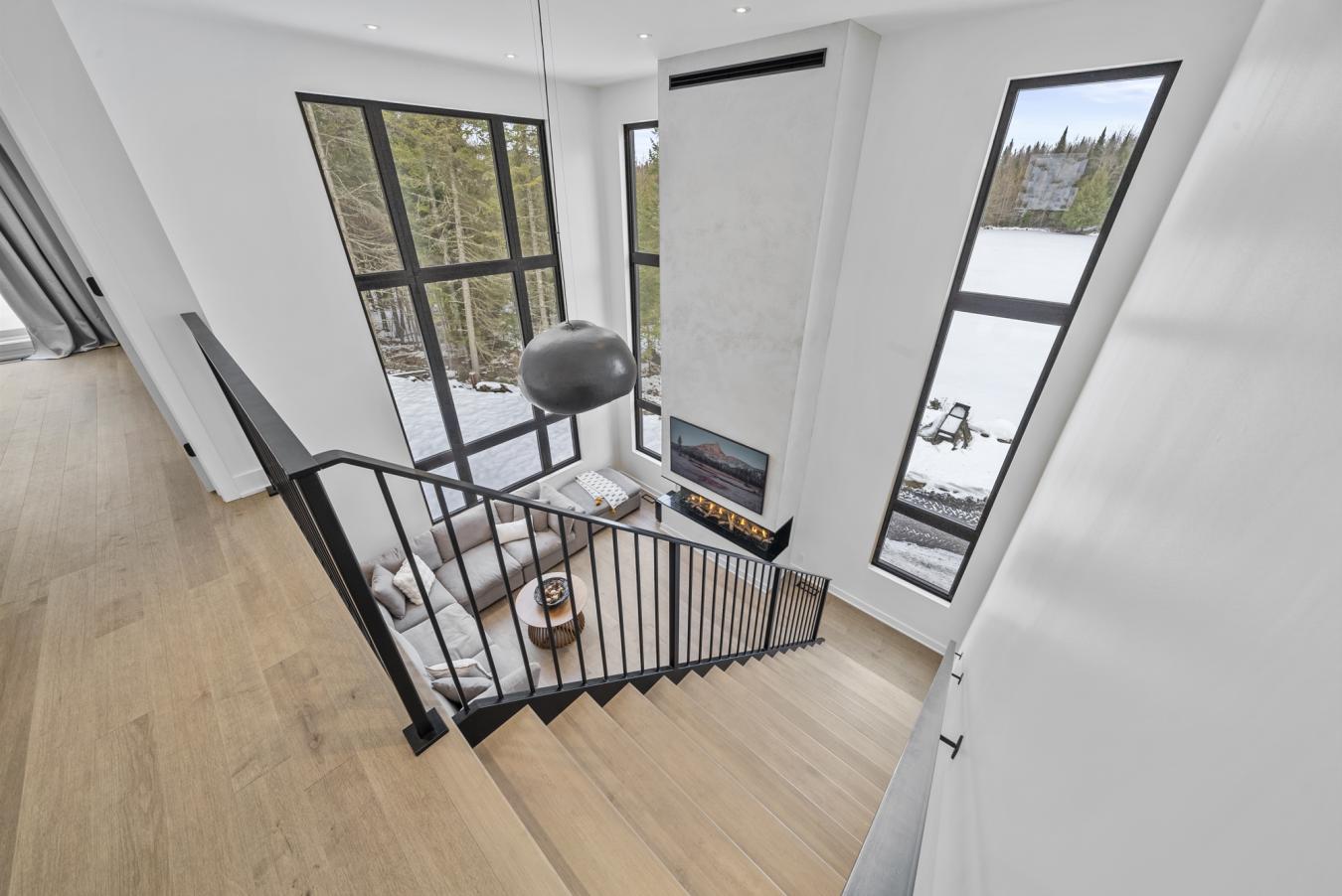 AUSTIN, QC, J0B1B0, Canada, 4 Bedrooms Bedrooms, ,3 BathroomsBathrooms,Residential,For Sale,1773074