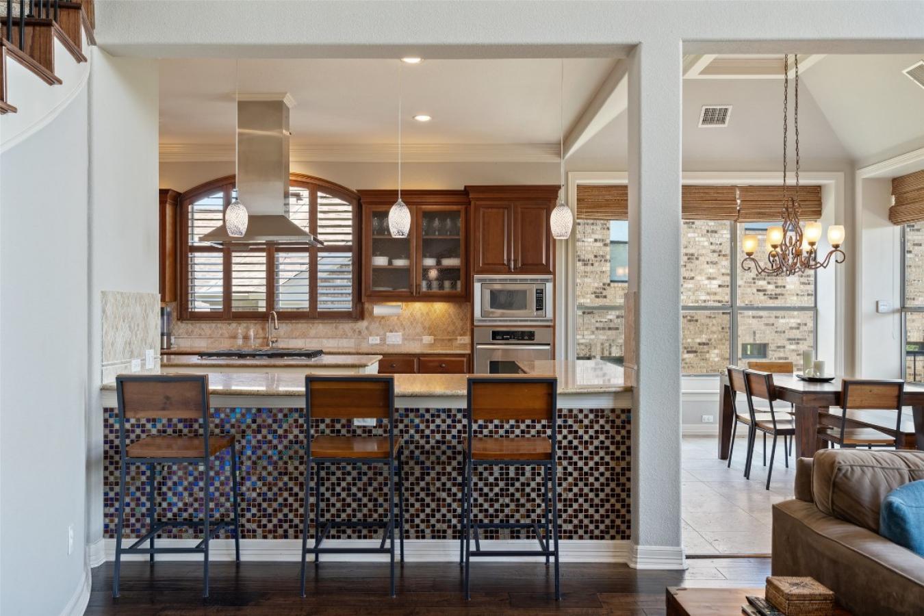 Austin, Texas, 78732, United States, 4 Bedrooms Bedrooms, ,3 BathroomsBathrooms,Residential,For Sale,1773072