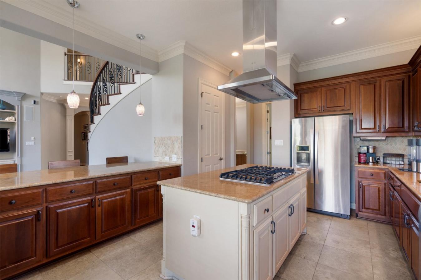 Austin, Texas, 78732, United States, 4 Bedrooms Bedrooms, ,3 BathroomsBathrooms,Residential,For Sale,1773072