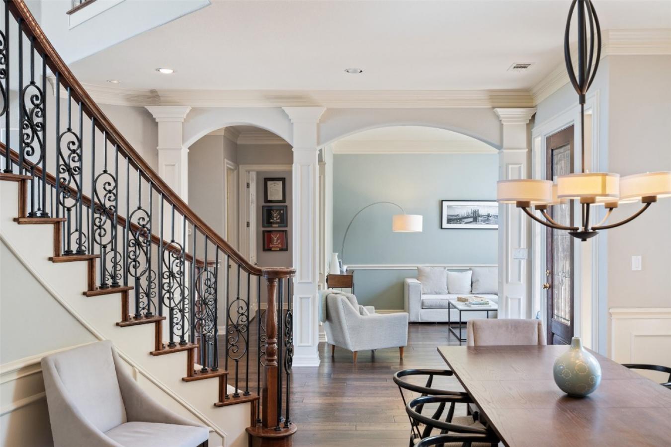 Austin, Texas, 78732, United States, 4 Bedrooms Bedrooms, ,3 BathroomsBathrooms,Residential,For Sale,1773072