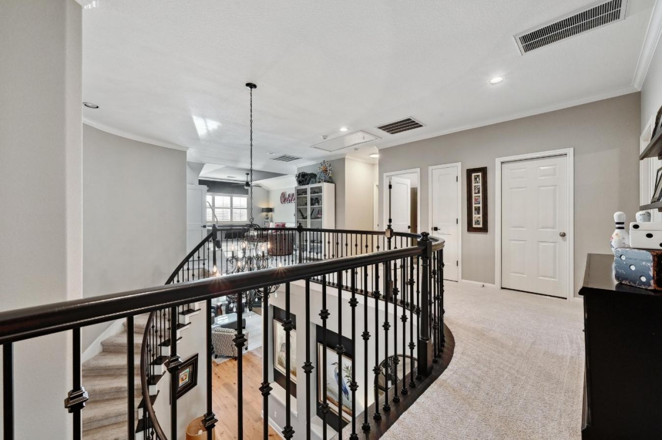 Austin, Texas, 78732, United States, 5 Bedrooms Bedrooms, ,4 BathroomsBathrooms,Residential,For Sale,1773070