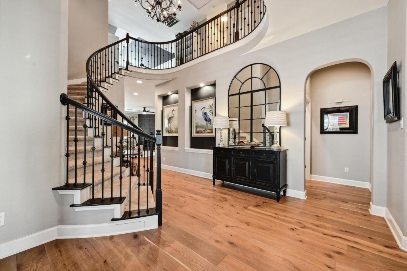 Austin, Texas, 78732, United States, 5 Bedrooms Bedrooms, ,4 BathroomsBathrooms,Residential,For Sale,1773070