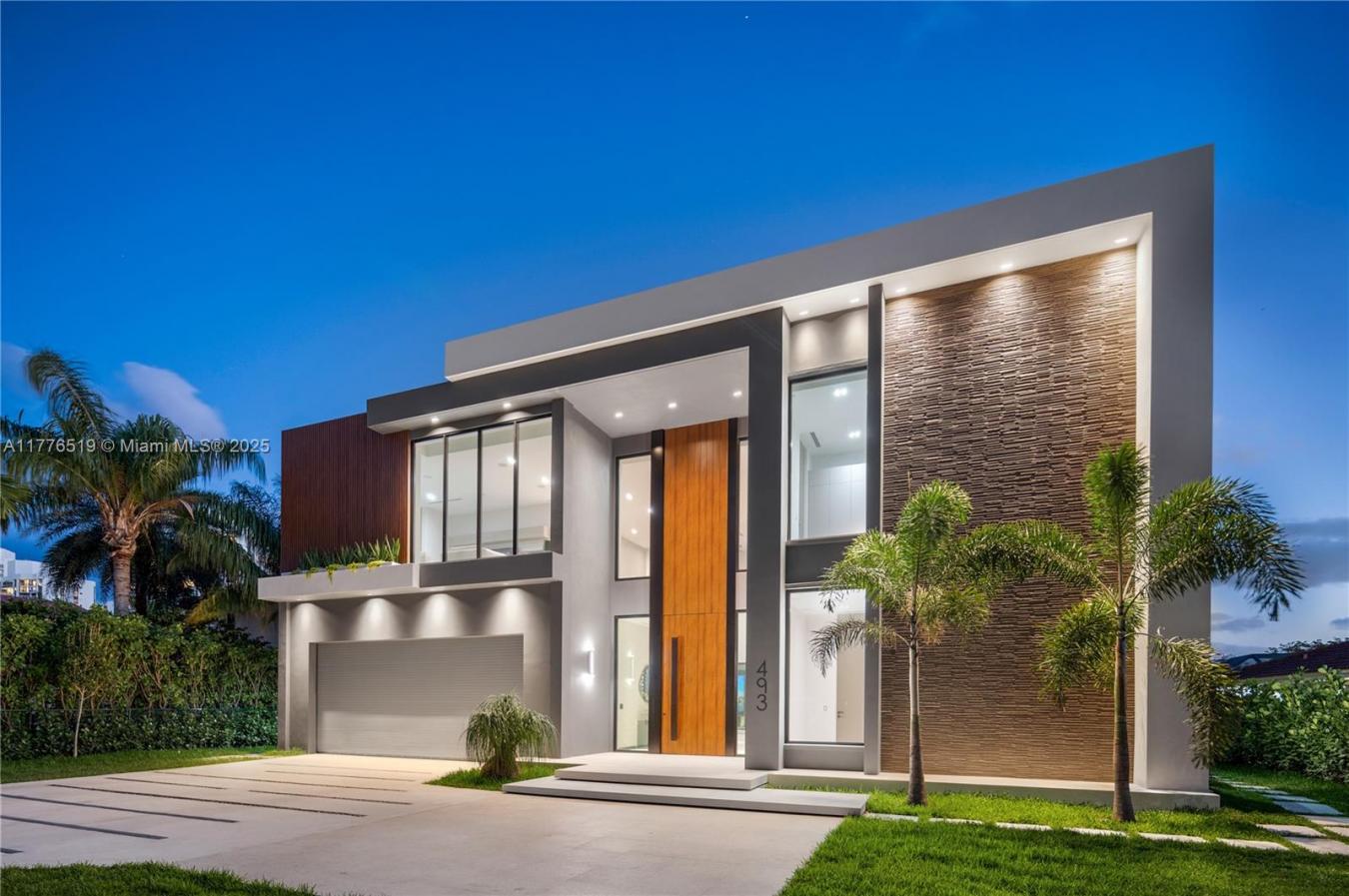 Hallandale Beach, Florida, 33009, United States, 6 Bedrooms Bedrooms, ,6 BathroomsBathrooms,Residential,For Sale,1773066
