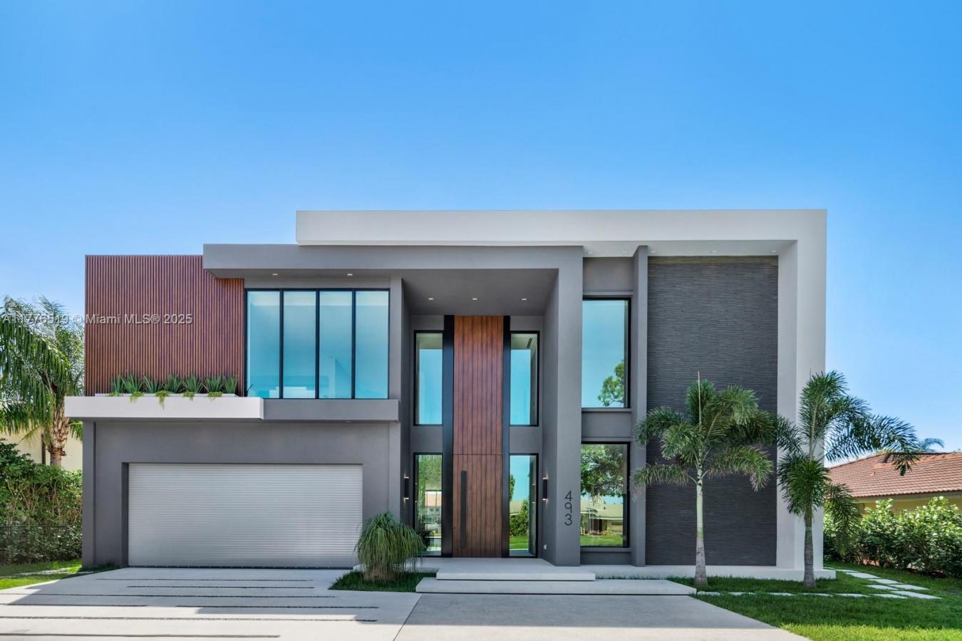 Hallandale Beach, Florida, 33009, United States, 6 Bedrooms Bedrooms, ,6 BathroomsBathrooms,Residential,For Sale,1773066