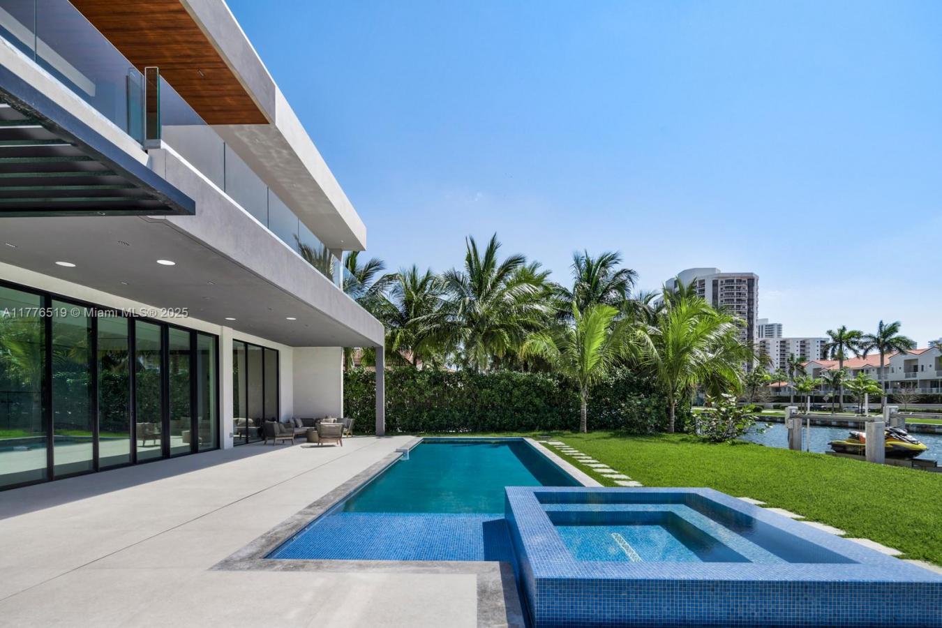 Hallandale Beach, Florida, 33009, United States, 6 Bedrooms Bedrooms, ,6 BathroomsBathrooms,Residential,For Sale,1773066