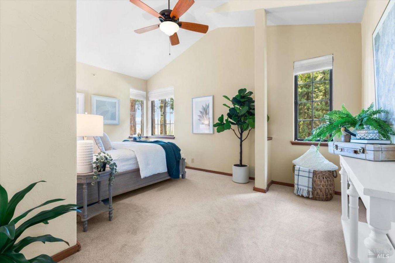 Healdsburg, California, 95448, United States, 4 Bedrooms Bedrooms, ,3 BathroomsBathrooms,Residential,For Sale,1773063