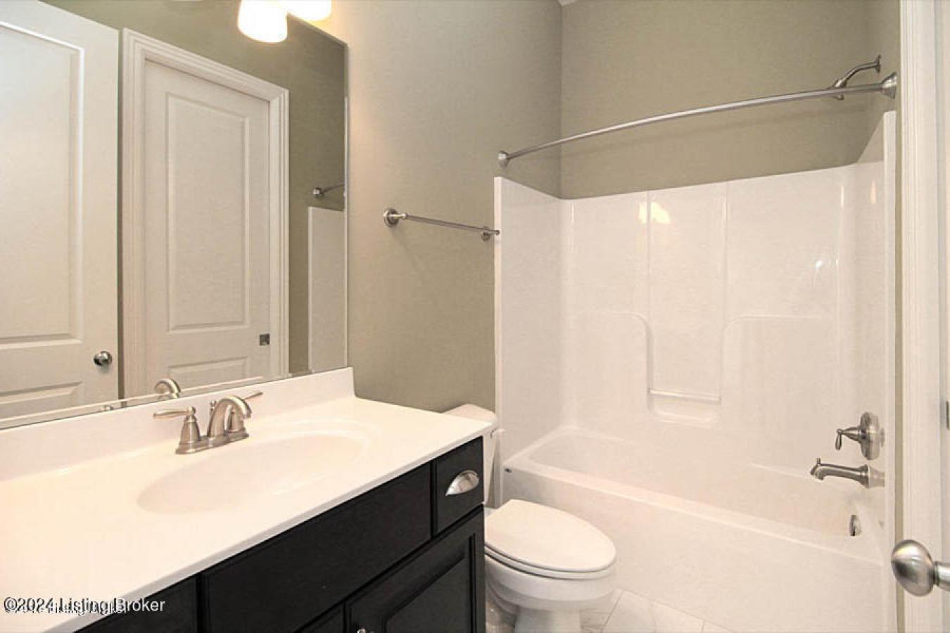 Prospect, Kentucky, 40059, United States, 2 Bedrooms Bedrooms, ,2 BathroomsBathrooms,Residential,For Sale,1773061