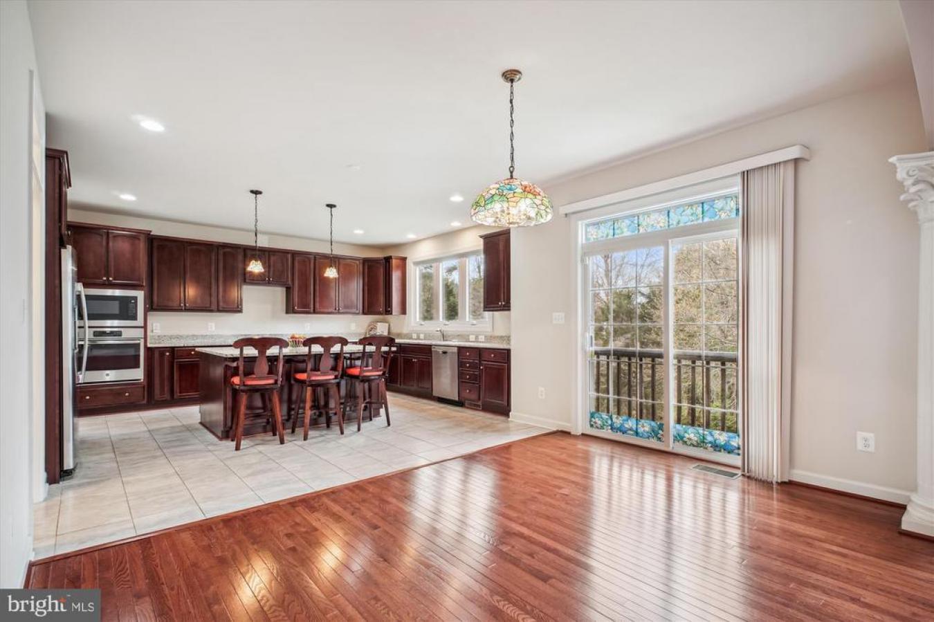 Great Falls, Virginia, 22066, United States, 4 Bedrooms Bedrooms, ,4 BathroomsBathrooms,Residential,For Sale,1773057